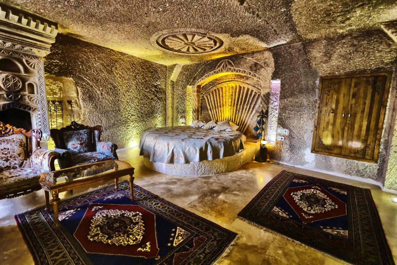 Cappadocia Empire Cave Hotel Göreme Esterno foto