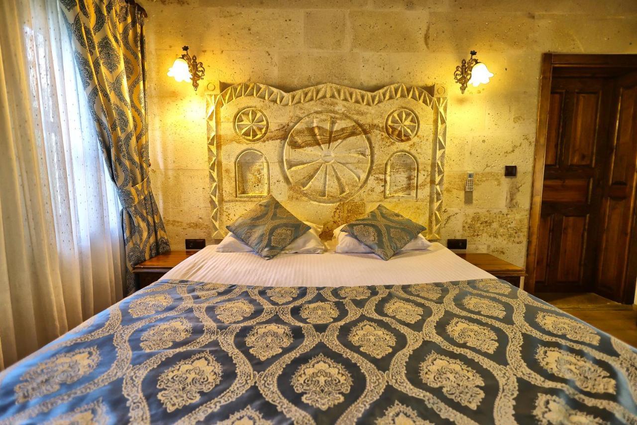 Cappadocia Empire Cave Hotel Göreme Esterno foto