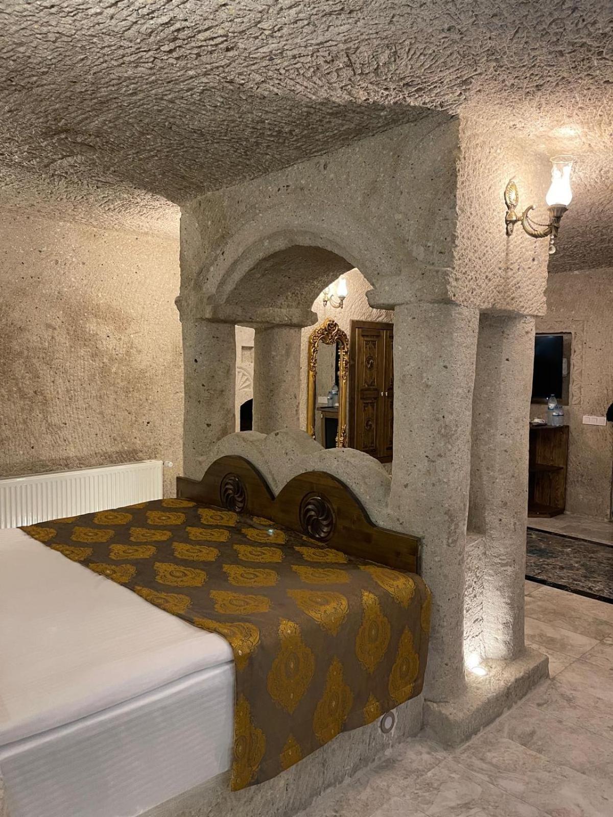 Cappadocia Empire Cave Hotel Göreme Esterno foto