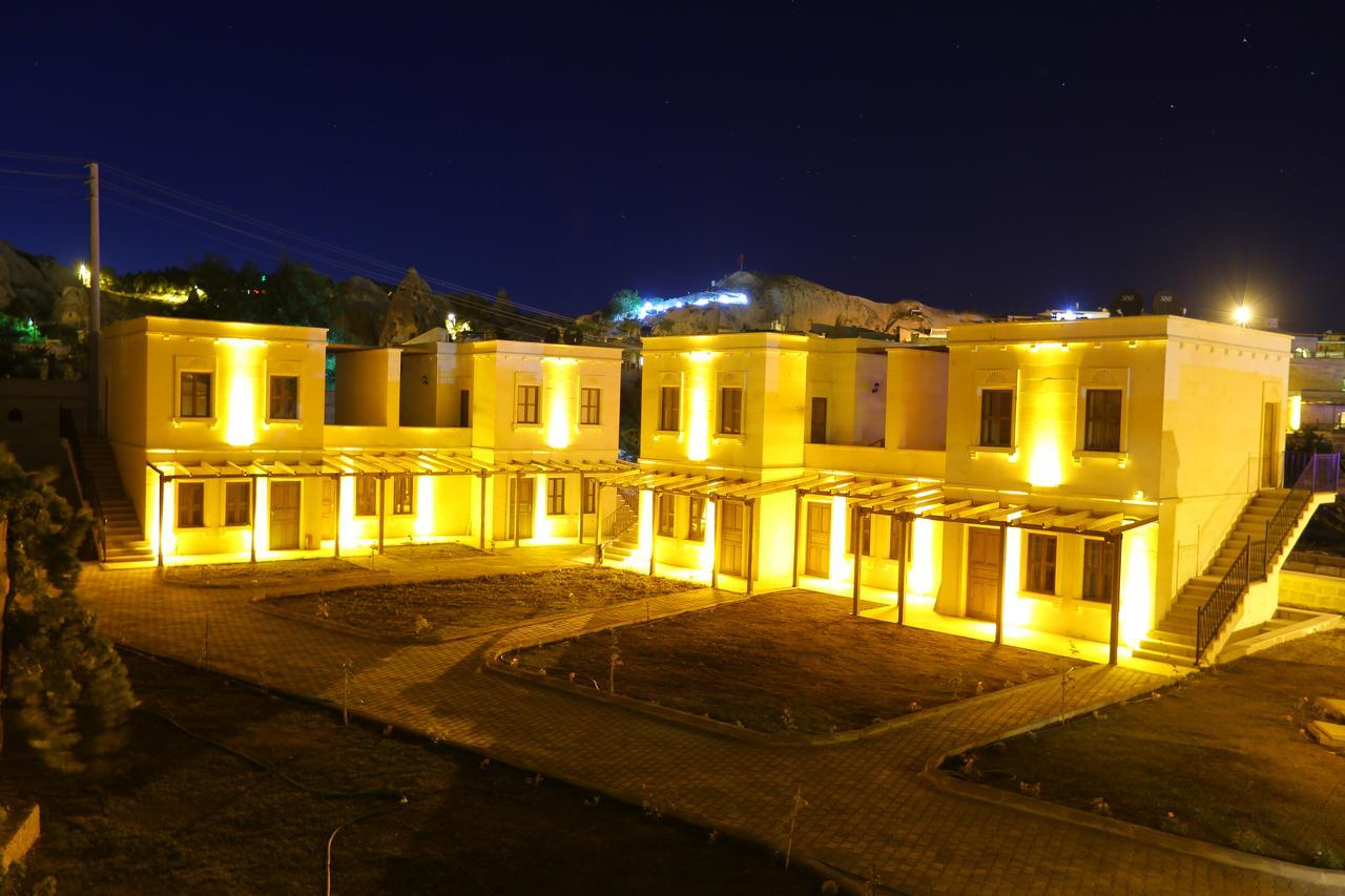 Cappadocia Empire Cave Hotel Göreme Esterno foto